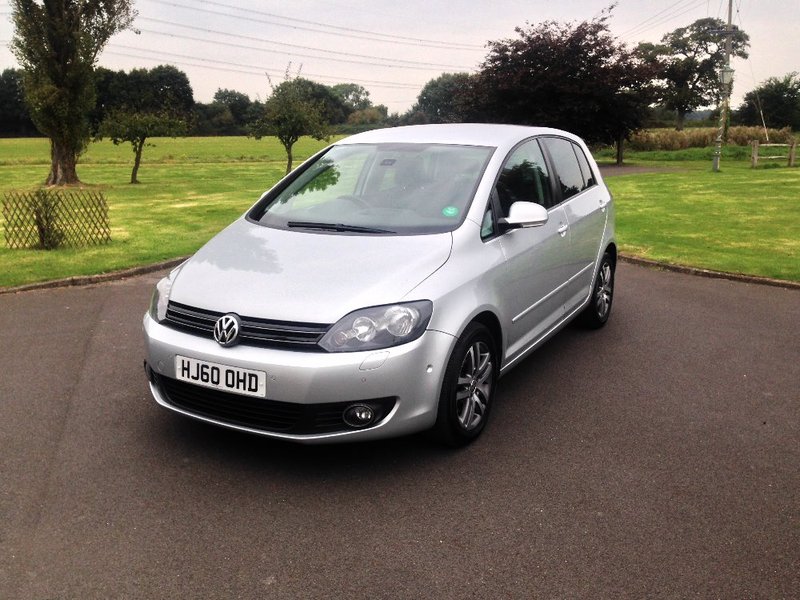View VOLKSWAGEN GOLF PLUS 1.6 TDI Bluemotion Tech SE