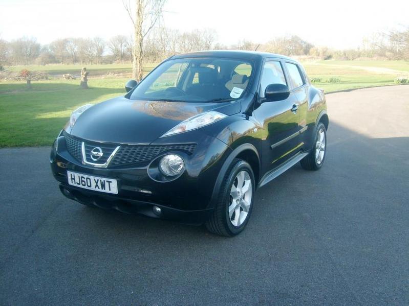 View NISSAN JUKE 1.6 Acenta