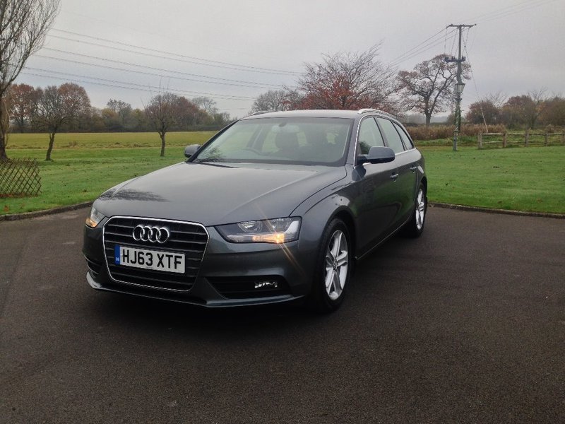 View AUDI A4 2.0 TDI e SE Technik