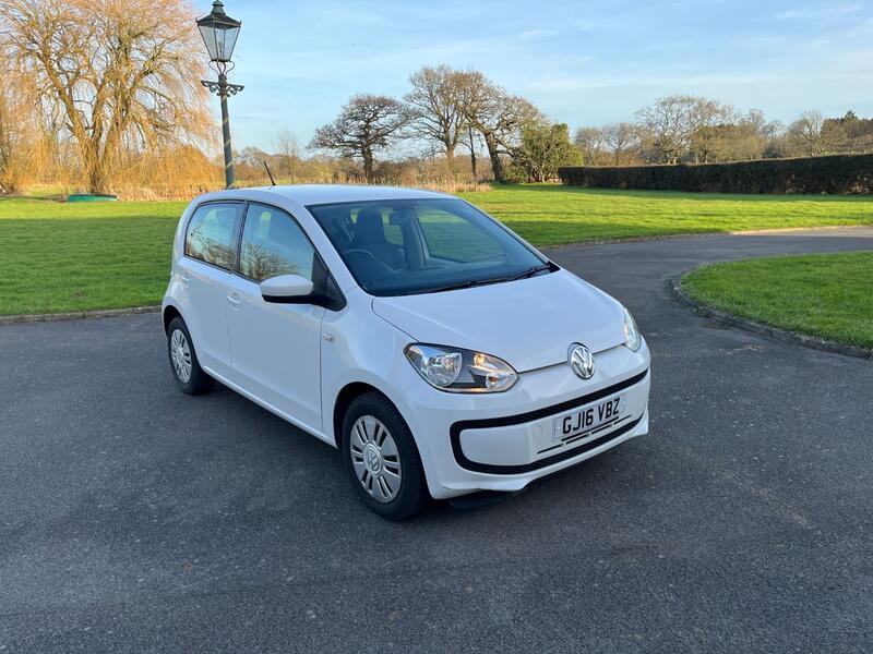 VOLKSWAGEN UP