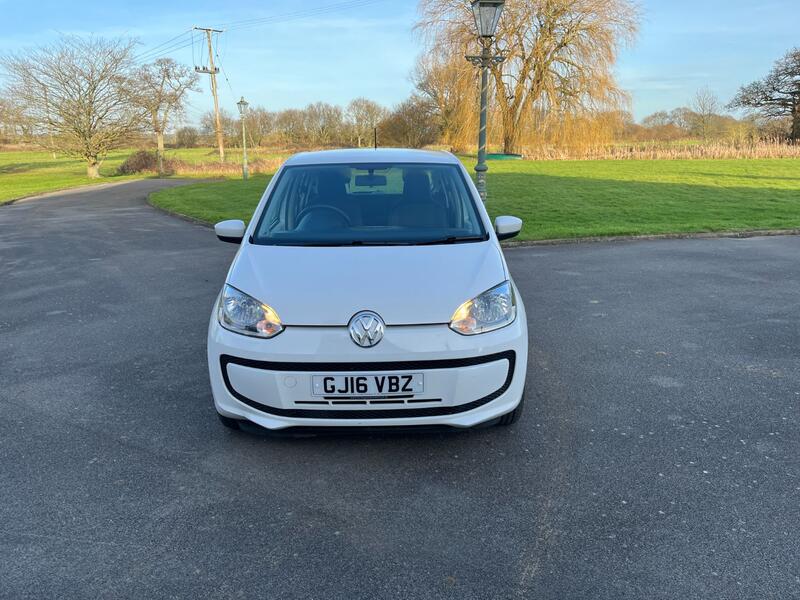 VOLKSWAGEN UP