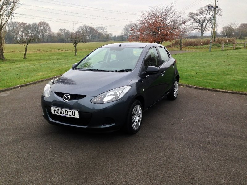 View MAZDA 2 1.3 TS 5 Door 
