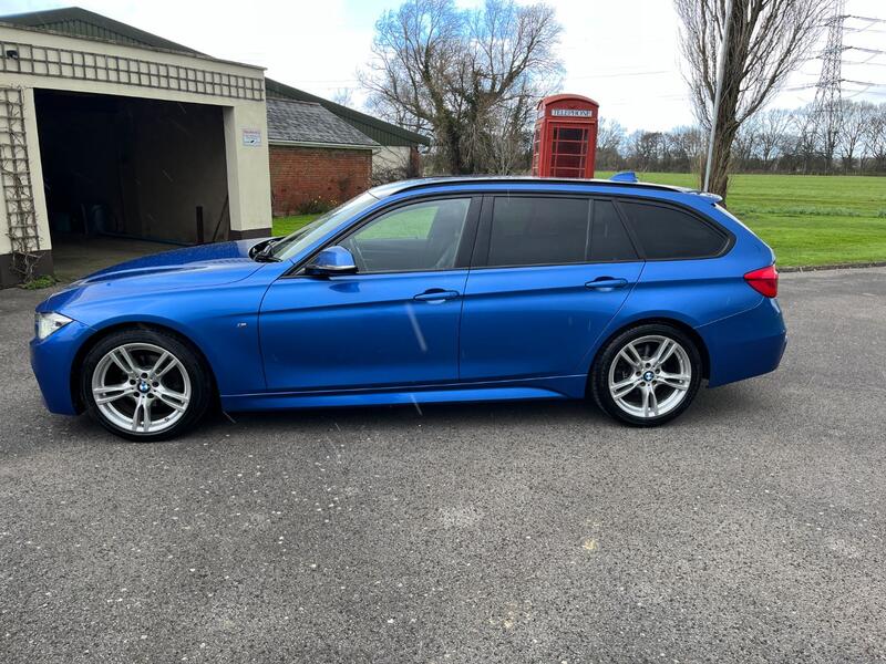 View BMW 3 SERIES 2.0 320i M Sport Touring