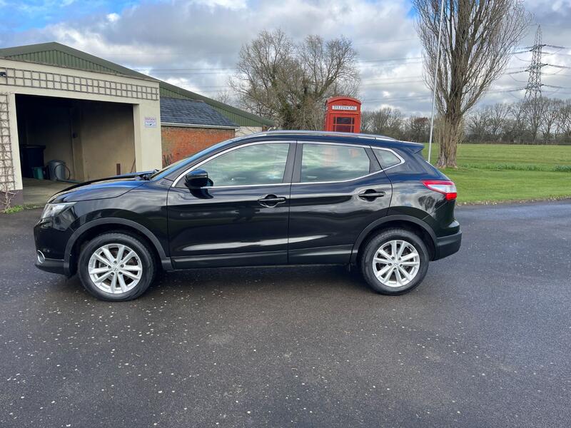 View NISSAN QASHQAI 1.2 DIG-T Acenta 