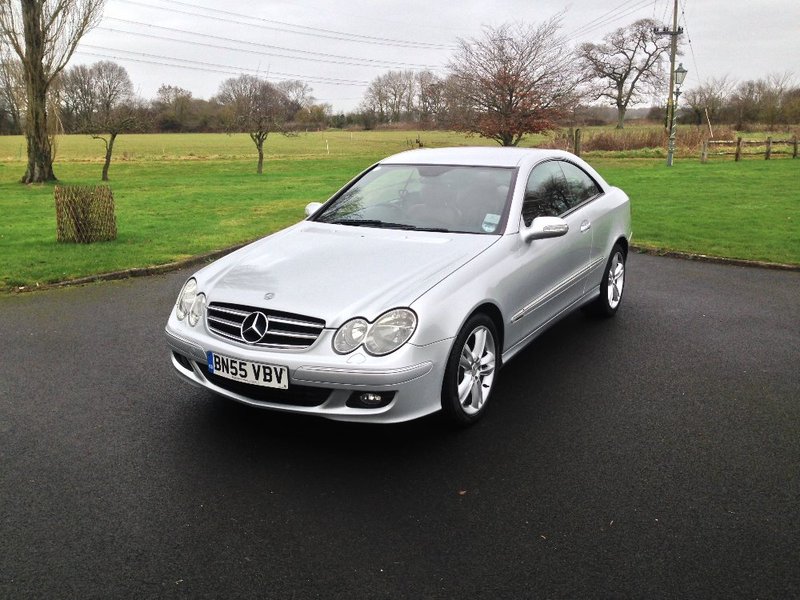 View MERCEDES-BENZ CLK 220 CDI AVANTGARDE