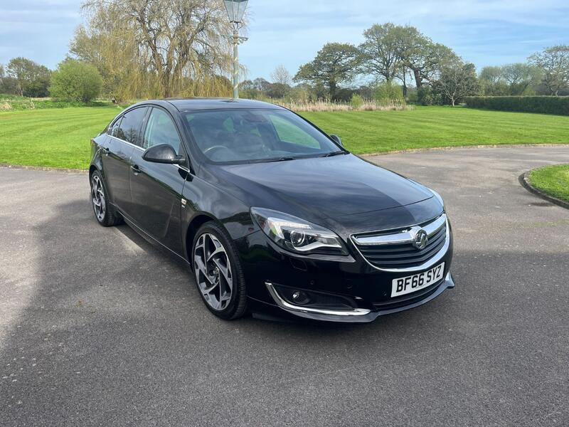 VAUXHALL INSIGNIA