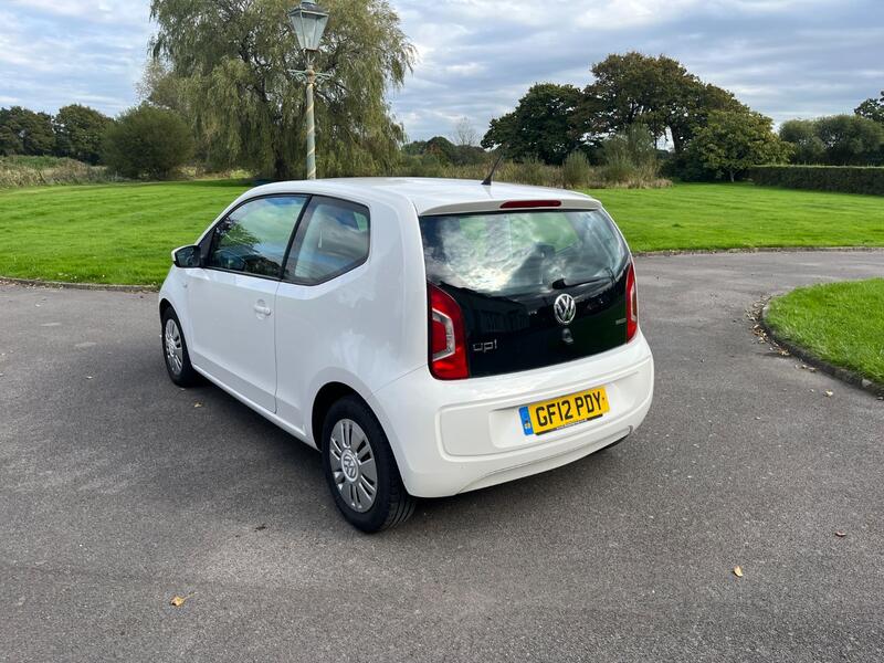 VOLKSWAGEN UP