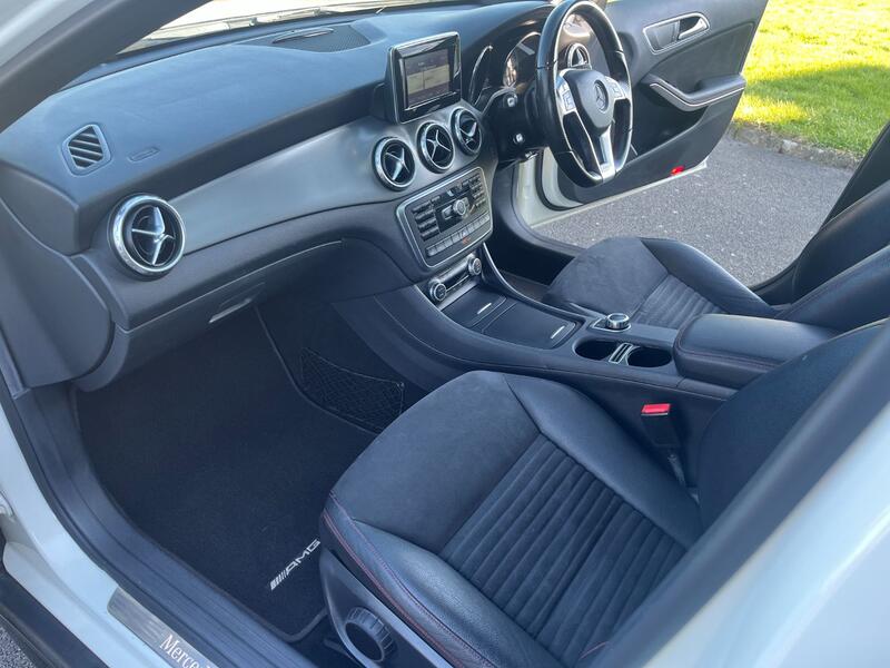 MERCEDES-BENZ GLA CLASS