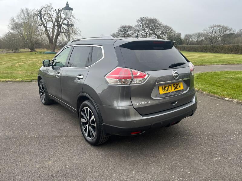 NISSAN X-TRAIL
