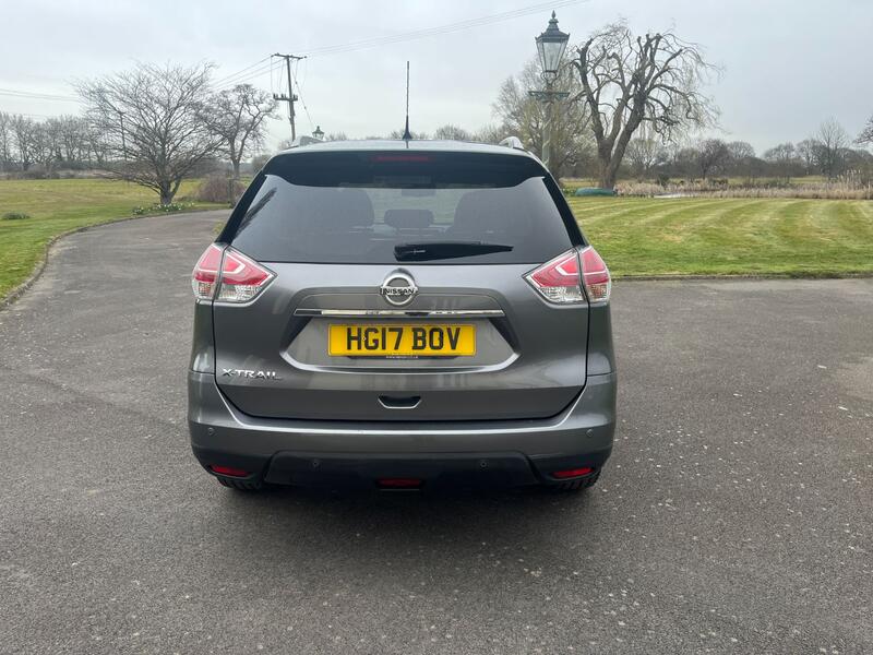 NISSAN X-TRAIL