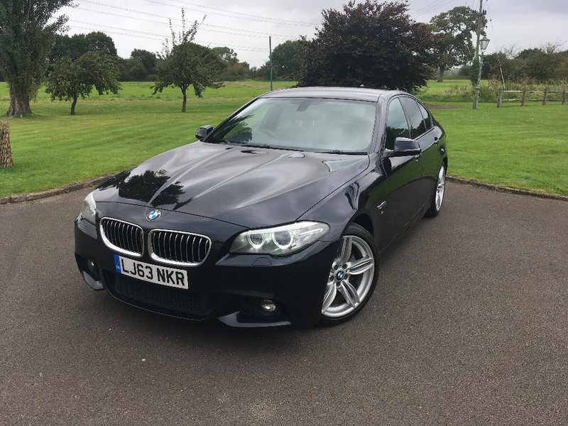 View BMW 5 SERIES 520d M Sport