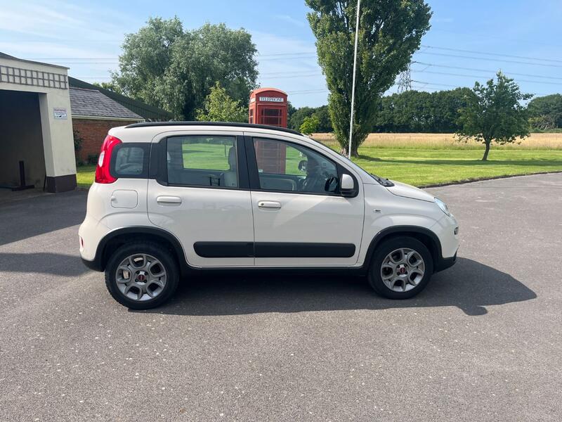 View FIAT PANDA 0.9 Panda My Twinair 85 Bhp Trekking