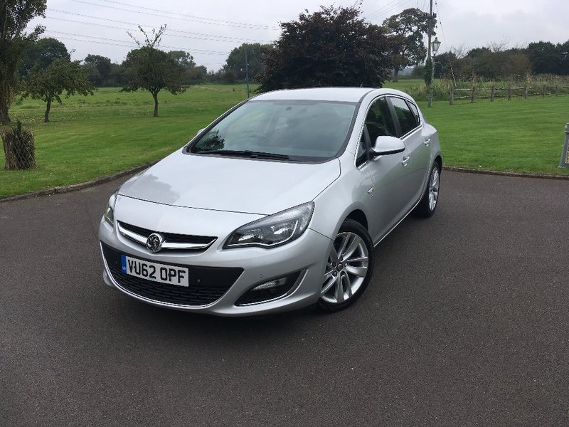 View VAUXHALL ASTRA 2.0 CDTI SRI Ecoflex