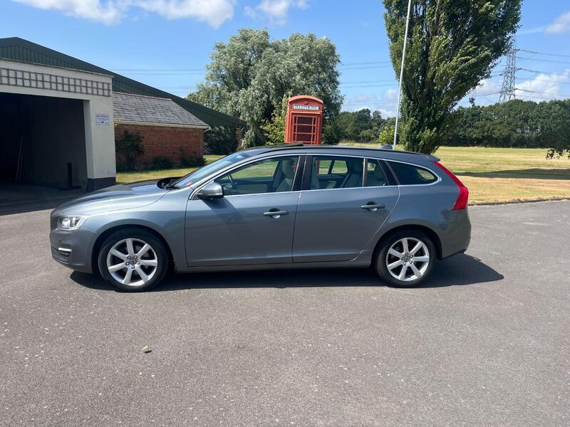 View VOLVO V60 1.5 SE T3
