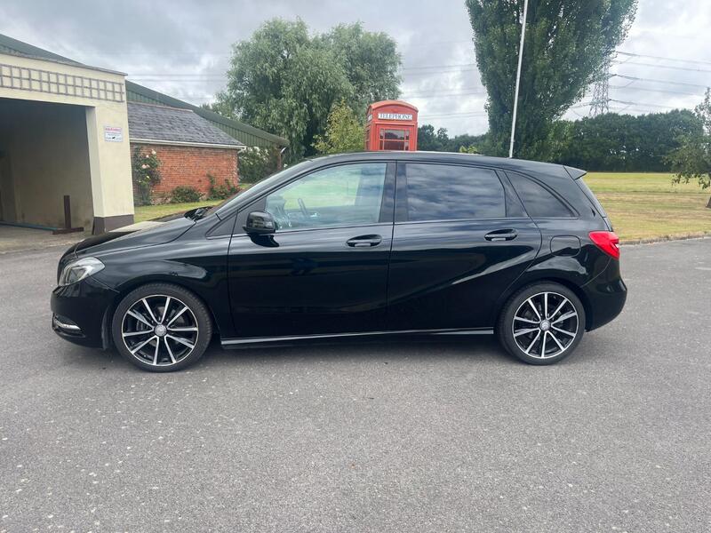 View MERCEDES-BENZ B CLASS 1.5 B180 CDI Sport