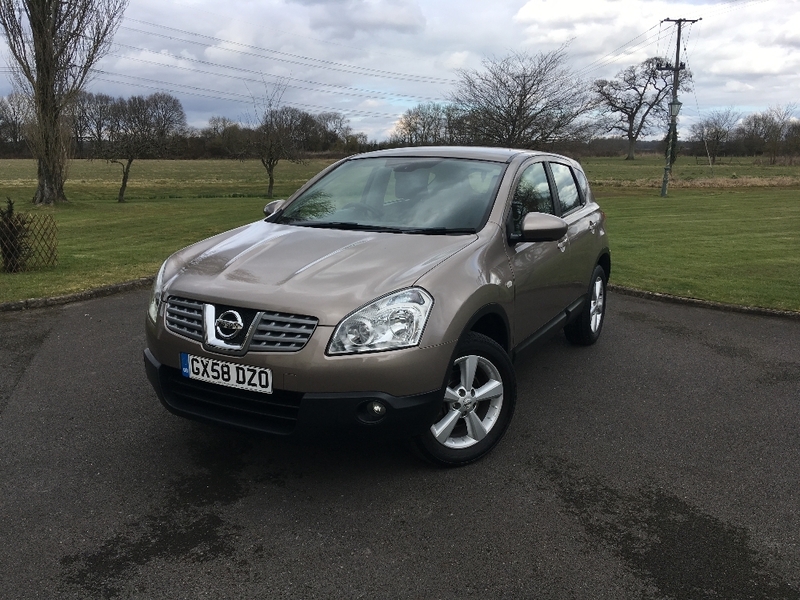 View NISSAN QASHQAI 1.6 Acenta