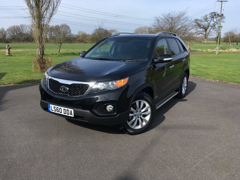View KIA SORENTO 2. CRDI KX-3 7 SEATS 