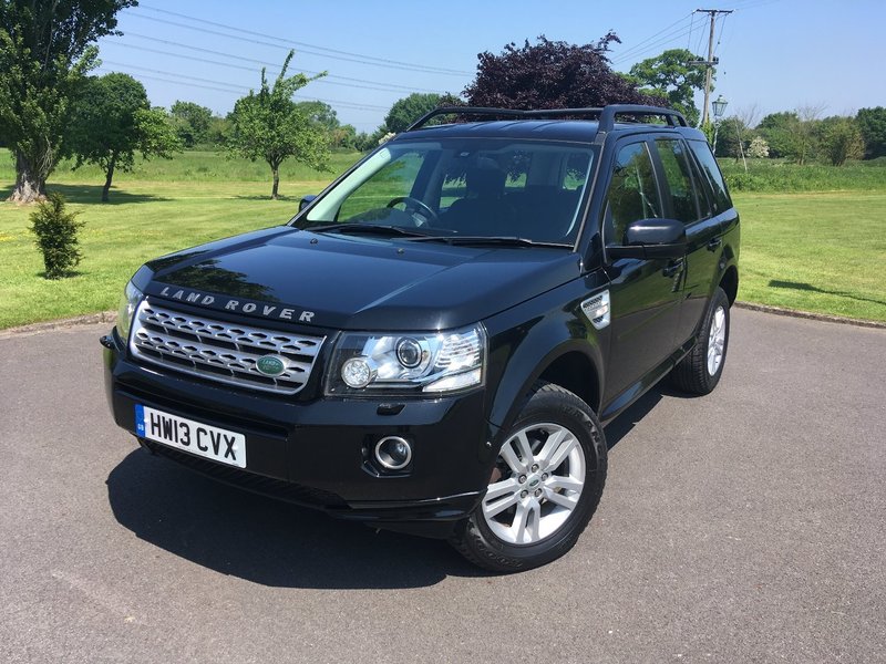 View LAND ROVER FREELANDER 2 TD4 XS