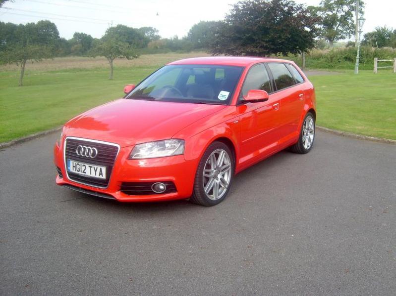 View AUDI A3 2.0 TDI S Line