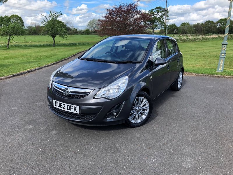 View VAUXHALL CORSA 1.2i 16V SE