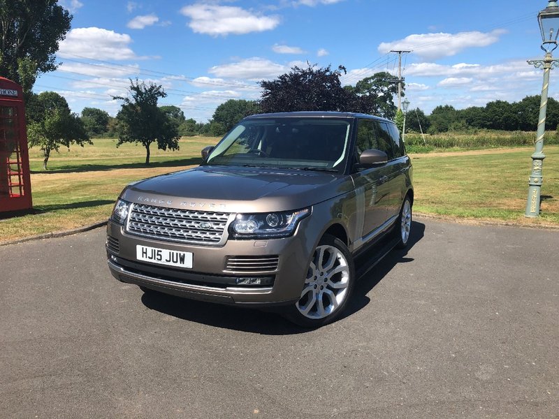 View LAND ROVER RANGE ROVER 3.0 TD V6 Vogue Auto