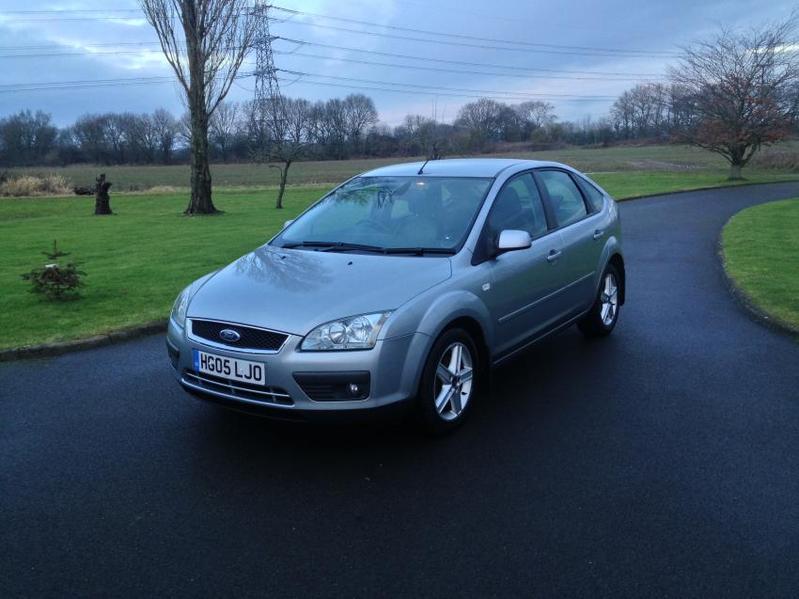View FORD FOCUS 1.6 Titanium 5 Door