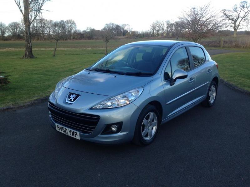View PEUGEOT 207 1.4 HDI Millesim 5 Door