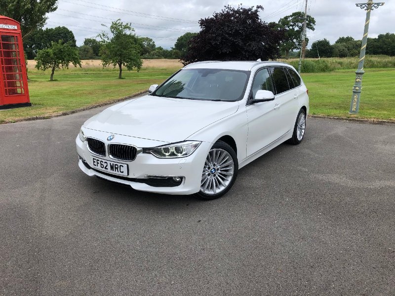 View BMW 3 SERIES 320d Luxury Touring (s-s) 5dr