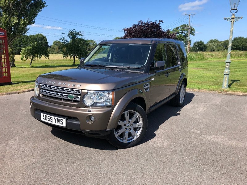 View LAND ROVER DISCOVERY 4 3.0 TD V6 XS 4X4 5dr