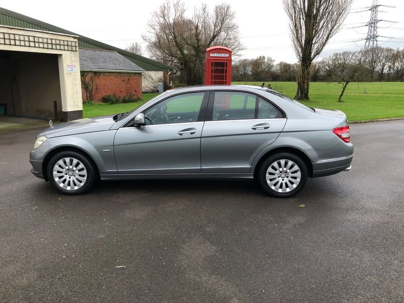 MERCEDES-BENZ C CLASS