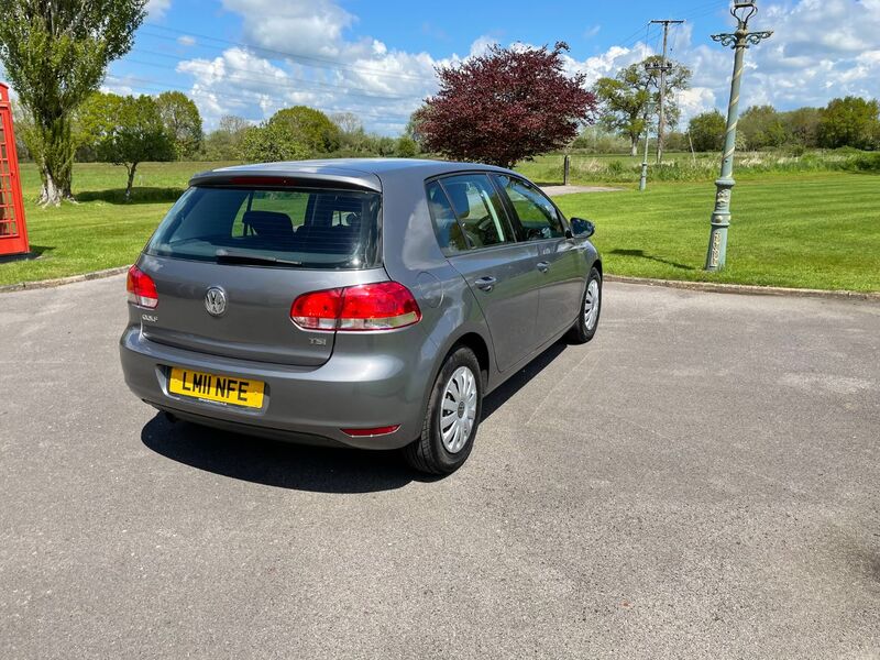 View VOLKSWAGEN GOLF 1.2 TSI S 5dr