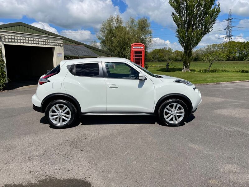 NISSAN JUKE