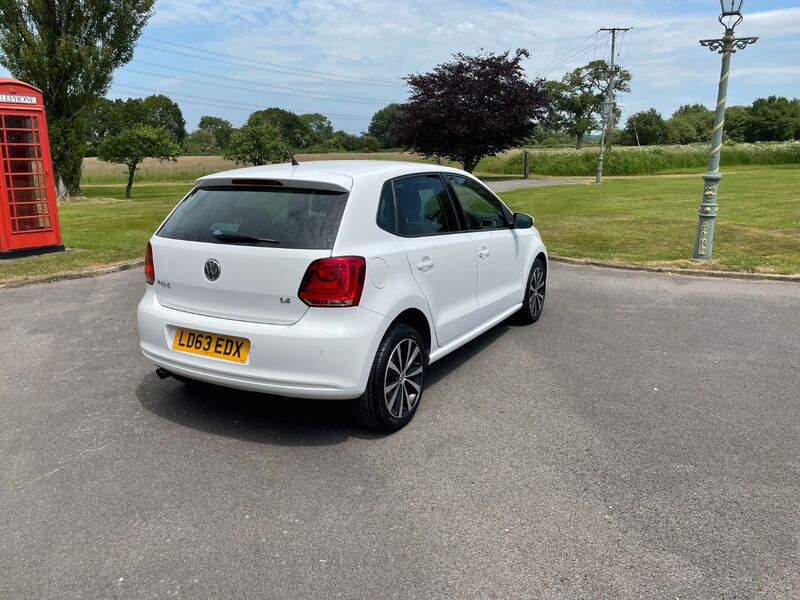 View VOLKSWAGEN POLO 1.4 Match Edition DSG 5dr