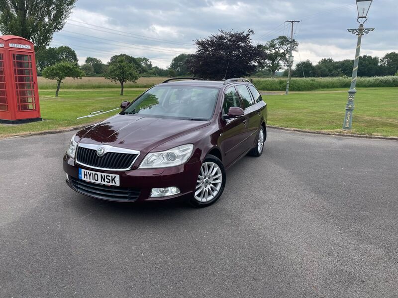 View SKODA OCTAVIA 1.8 TSI Laurin & Klement 5dr