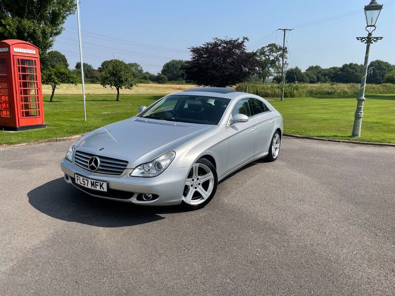 View MERCEDES-BENZ CLS 3.0 CLS320 CDI 7G-Tronic 4dr