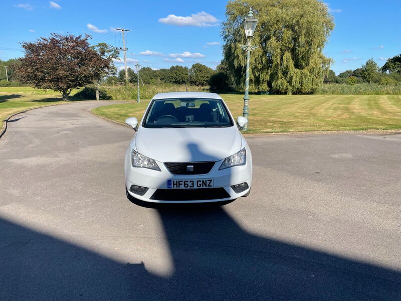 SEAT IBIZA