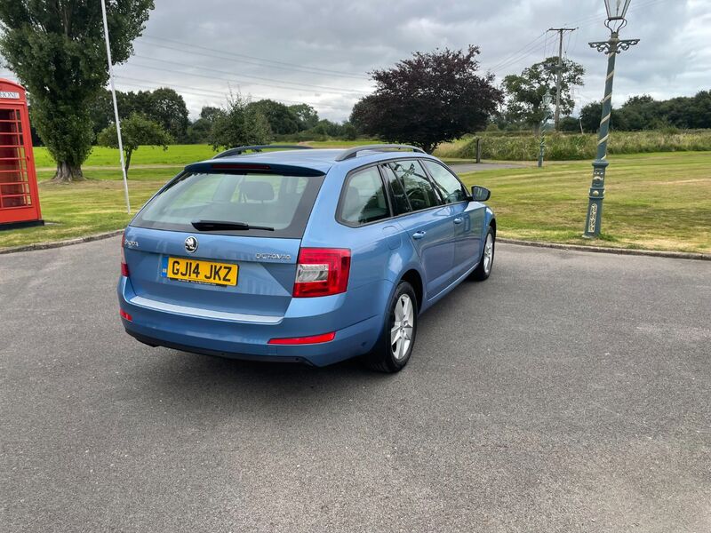 View SKODA OCTAVIA SE TDI CR DSG