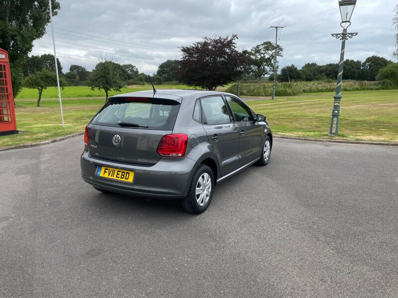 View VOLKSWAGEN POLO S AC