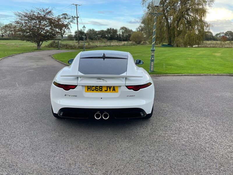 JAGUAR F-TYPE