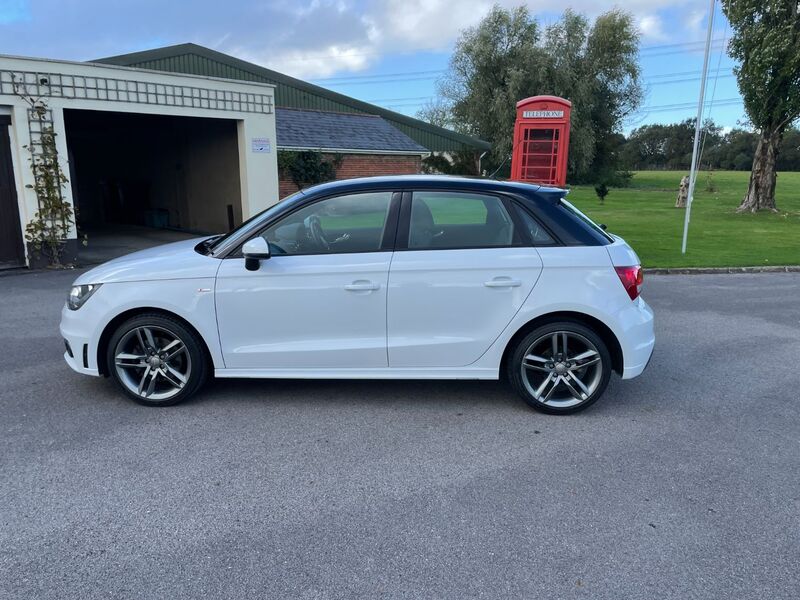 View AUDI A1 SPORTBACK TFSI S LINE