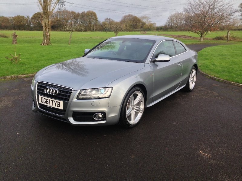 View AUDI A5 2.0 TDI S Line