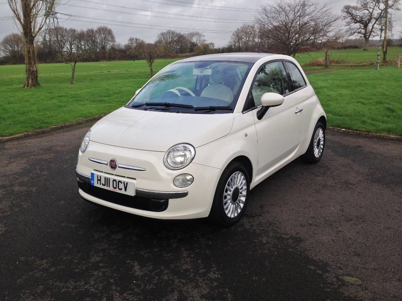 View FIAT 500 1.2 Lounge Start Stop