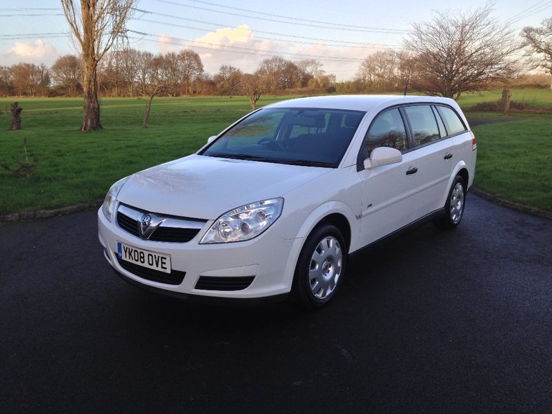 View VAUXHALL VECTRA 1.9 CDTI Life