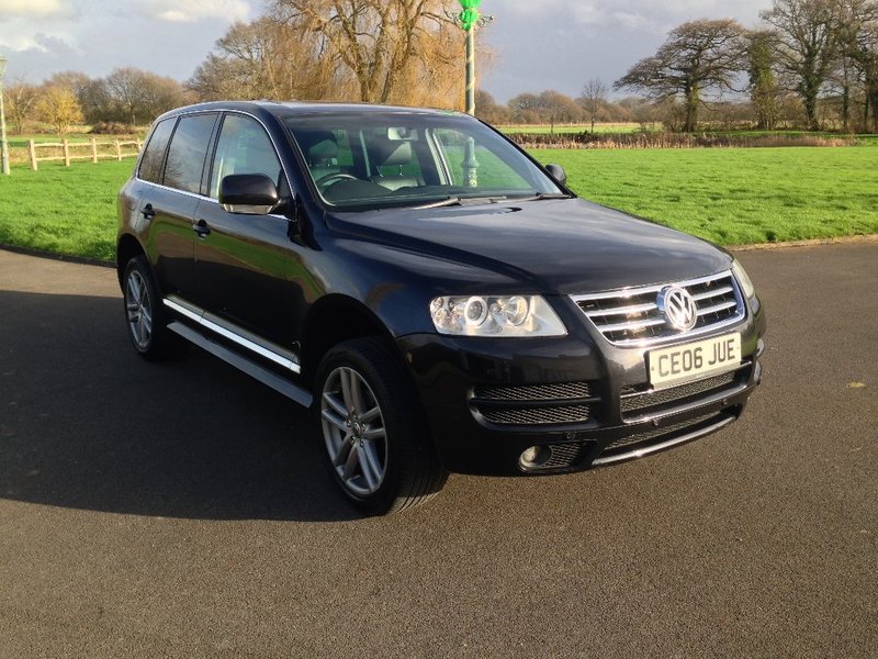 View VOLKSWAGEN TOUAREG 2.5 TDI Altitude