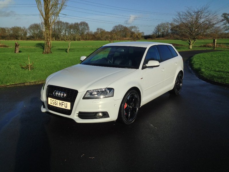 View AUDI A3 2.0 TDI S Line Black Edition
