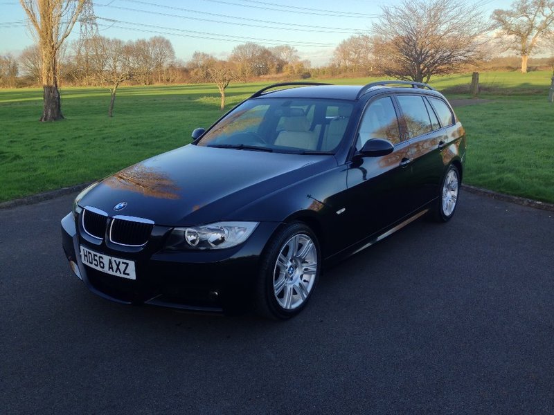 View BMW 3 SERIES 320 D M Sport Estate