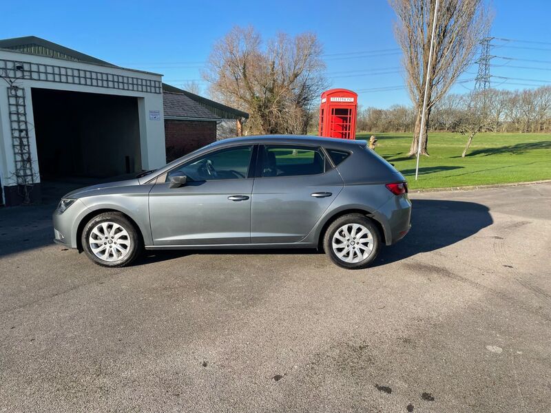 View SEAT LEON TDI SE TECHNOLOGY