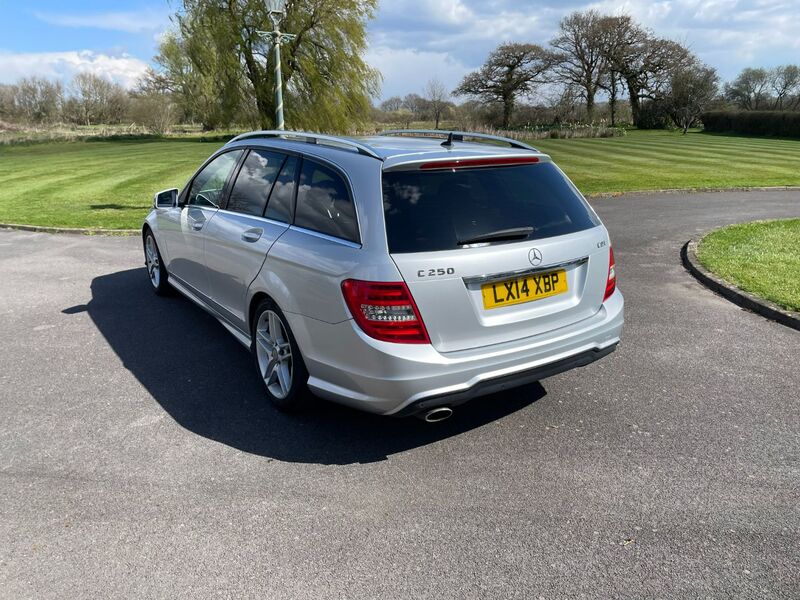 MERCEDES-BENZ C CLASS