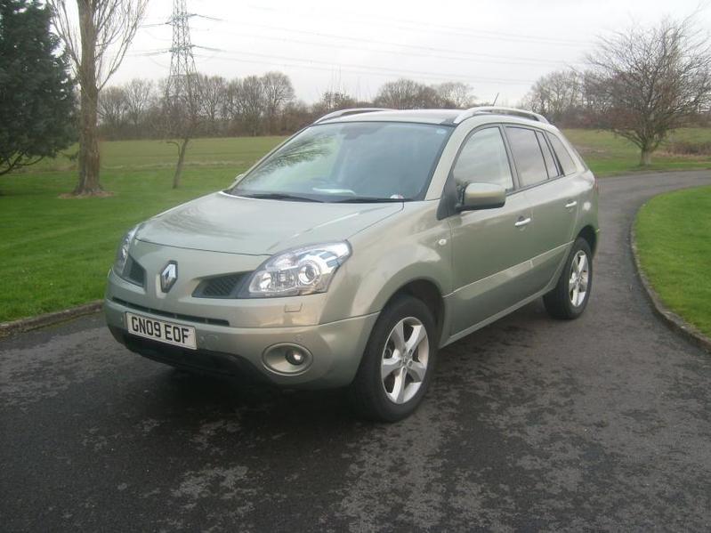 View RENAULT KOLEOS 2.0 DCI Privilege 4WD