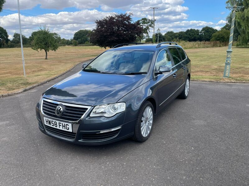 View VOLKSWAGEN PASSAT HIGHLINE TDI